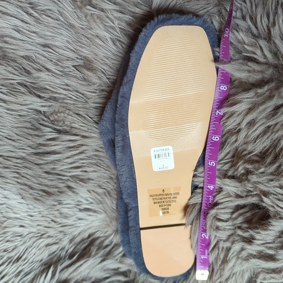 Express Grey Faux fur Slippers - Picture 8 of 11
